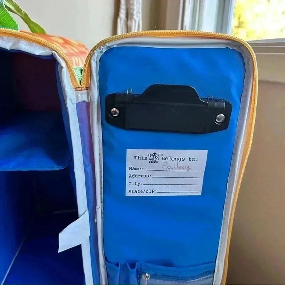 DISNEY SIMBA  VINTAGE BACKPACK 💛🩵 - Picture 12 of 14